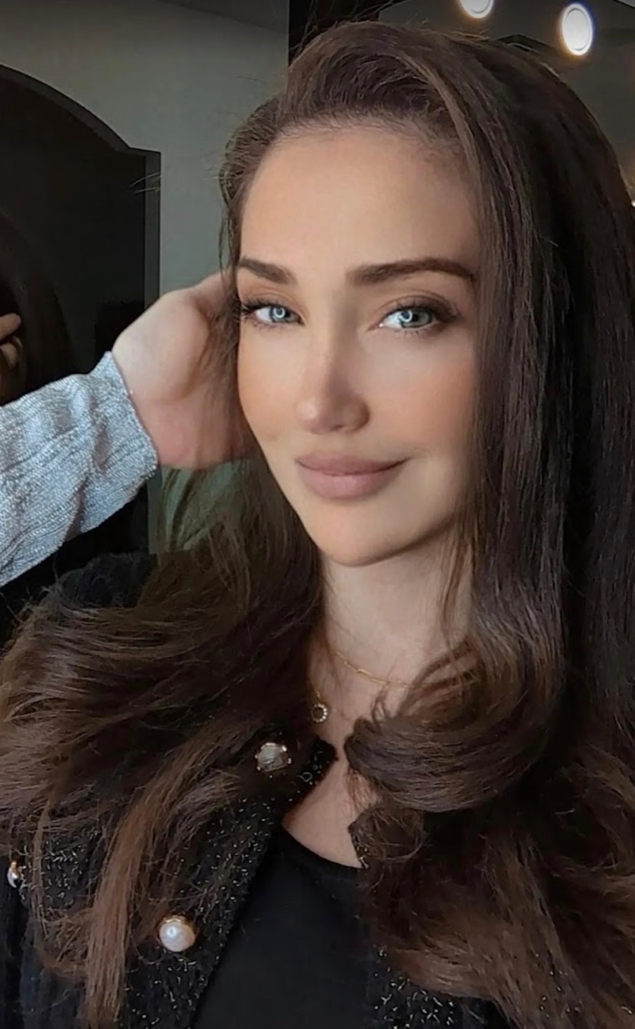 Rich brunette